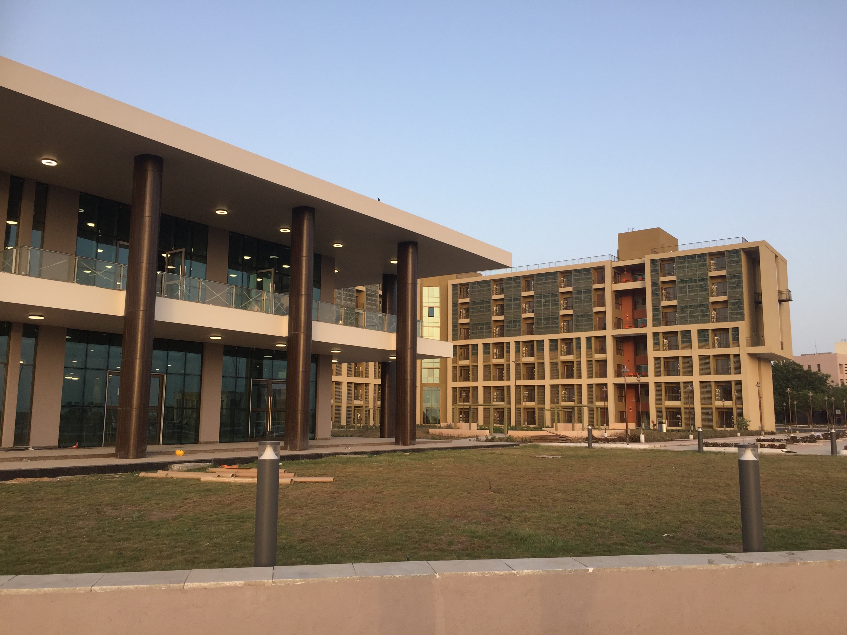 Salil Ranadive Architects CLUBHOUSE for the GT Campus Reliance